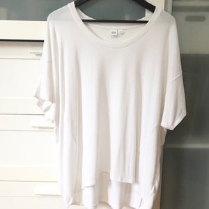 NWOT GAP T-Shirt
